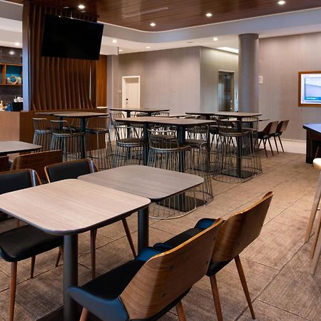 Springhill Suites By Marriott Kansas City Northeast Exterior foto