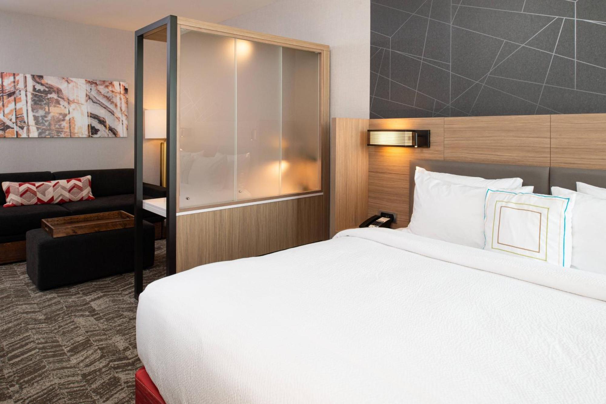 Springhill Suites By Marriott Kansas City Northeast Exterior foto